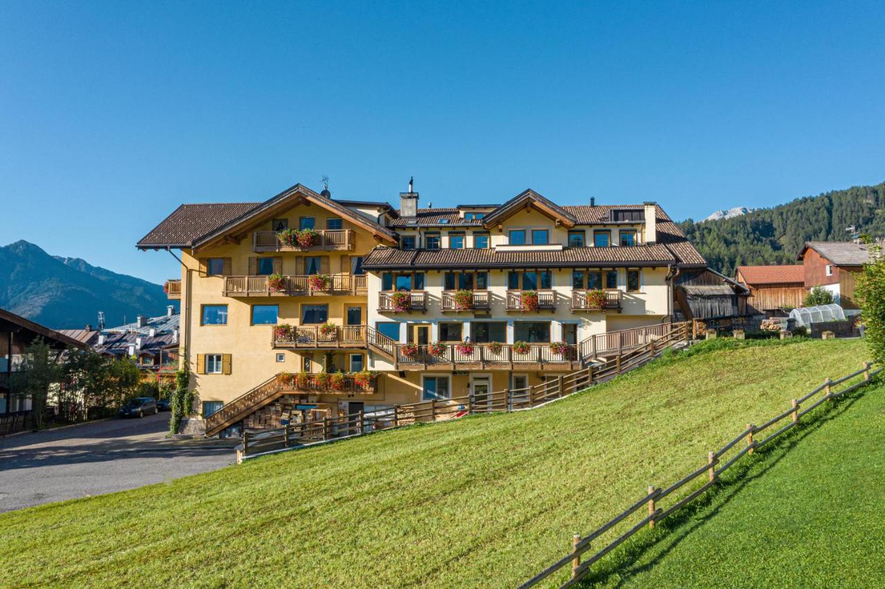 Mytime Hotels La Grotta Vigo di Fassa Bagian luar foto