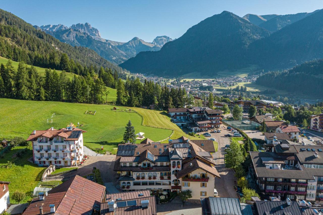 Mytime Hotels La Grotta Vigo di Fassa Bagian luar foto
