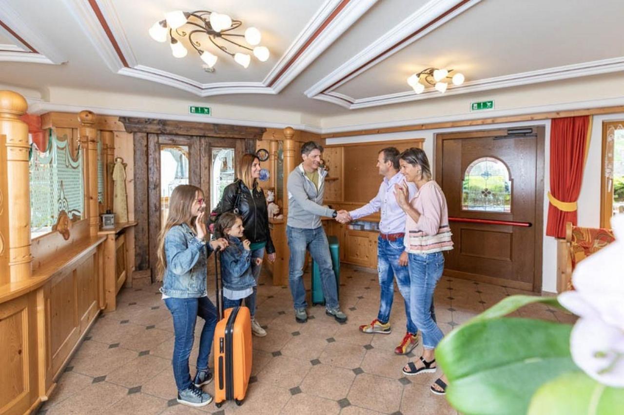 Mytime Hotels La Grotta Vigo di Fassa Bagian luar foto