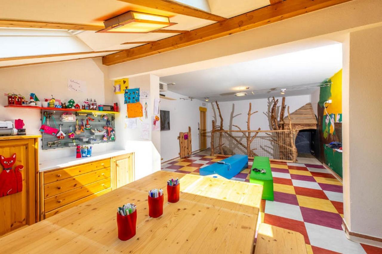 Mytime Hotels La Grotta Vigo di Fassa Bagian luar foto